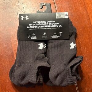 Under Armour Black No-Show Athletic Socks with White Logo (6 Pack)